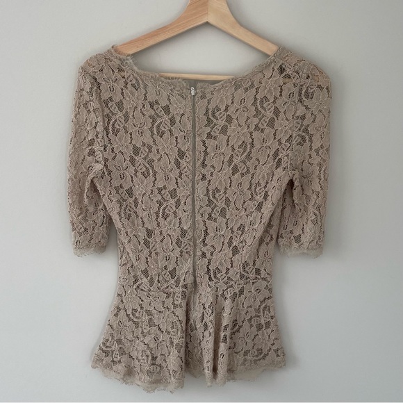 Babaton Lace Top - Picture 3 of 3